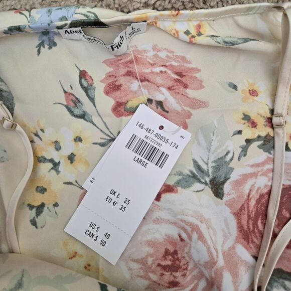 Abercrombie & Fitch Sleepwear Top Cami Lounge Satin Floral Sz LARGE - Picture 7 of 8